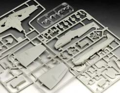 Revell 1/72 Supermarine Spitfire Mk.Vb Starter Set