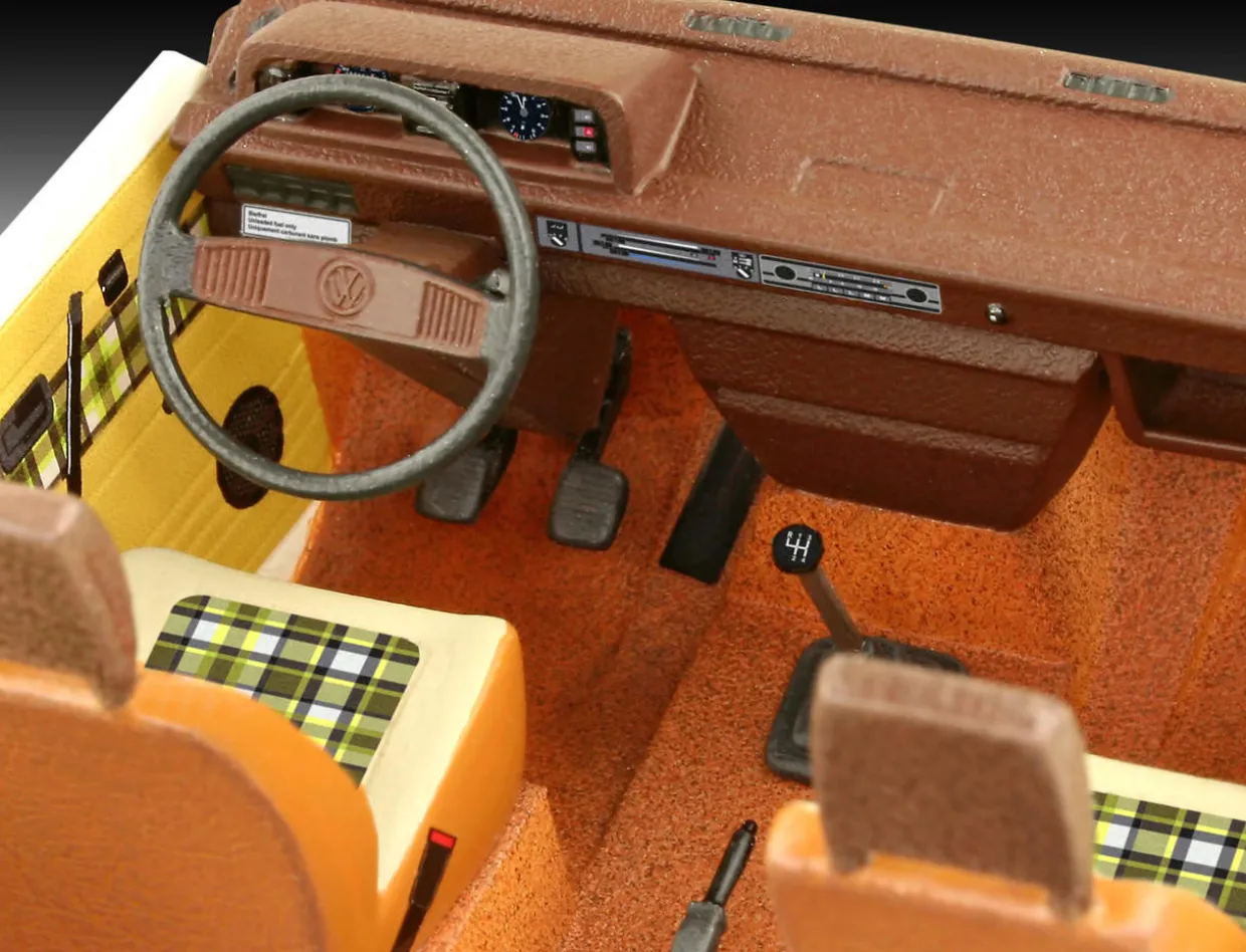 Revell 1/24 Volkswagen T3 Bus Starter Set