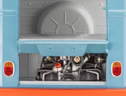 Revell 1/24 Volkswagen T1 Panel Van Gulf Livery