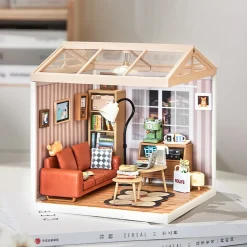 Rolife Cozy Living Lounge Plastic Diorama Kit