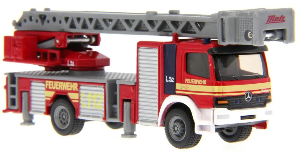 Siku 1/87 Fire Engine Diecast Model