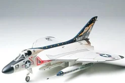 Tamiya 1/72 Douglas F4D-1 Skyray