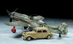 Tamiya 1/48 Focke-Wulf Fw190 D-9 JV44 & Citroën Traction 11CV Staff Car Model kit
