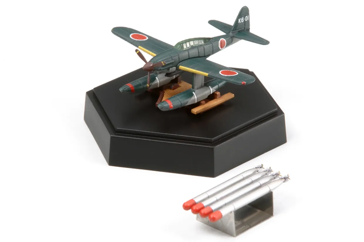 Tamiya 1/350 IJN Submarine I-400 Special Edition