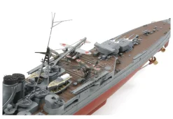 Tamiya 1/350 Japanese Heavy Cruiser Mogami Model Kit