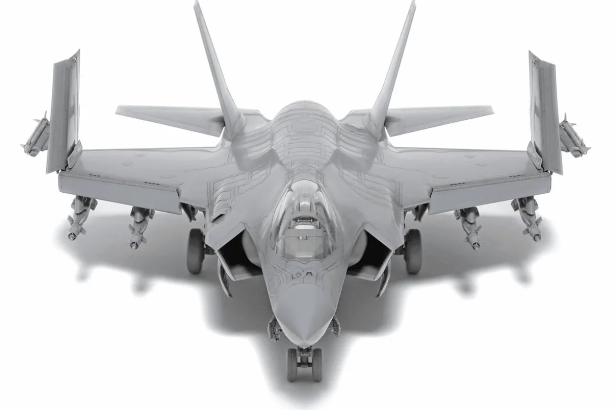 Tamiya 1/48 Lockheed Martin F-35C Lightning II