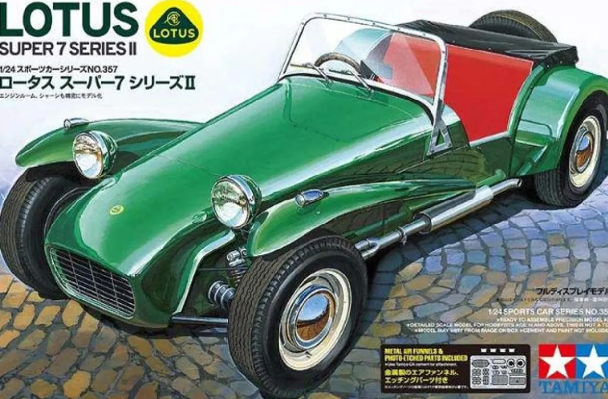 Tamiya 1/24 Lotus Super 7 Series II