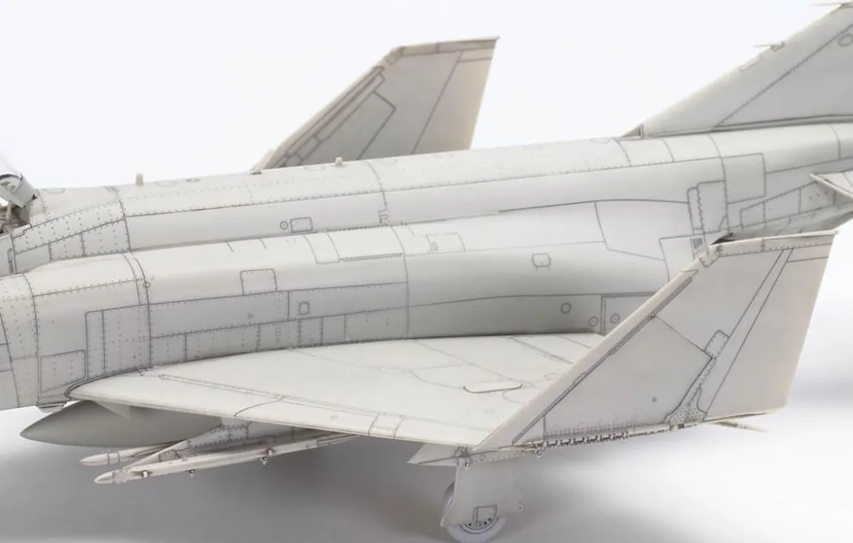 Tamiya 1/48 McDonnell Douglas F-4B Phantom II