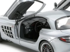 Tamiya 1/24 Mercedes SLR 722