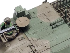 Tamiya 1/48 Type 10 MBT JGSDF