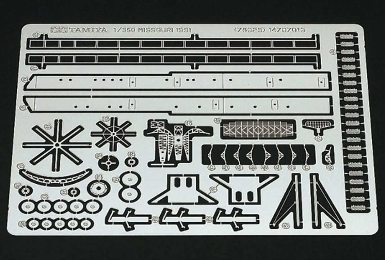 Tamiya 1/350 USS Missouri BB-63 1991