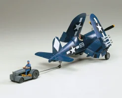 Tamiya 1/48 Vought F4U-1D Corsair with Moto Tug