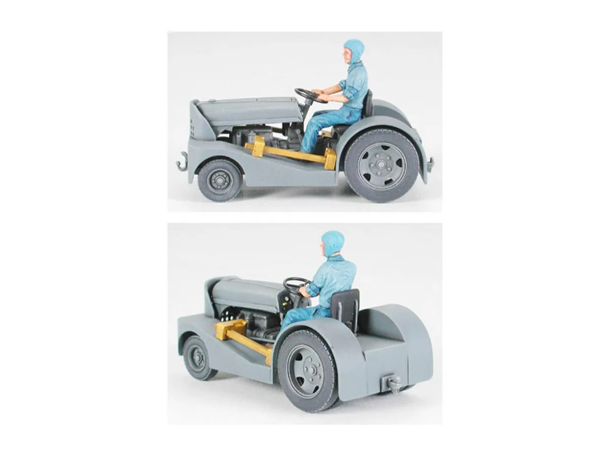 Tamiya 1/48 Vought F4U-1D Corsair with Moto Tug