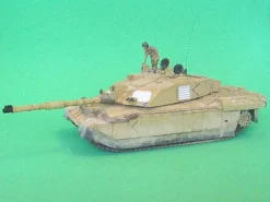 Trumpeter 1/35 Challenger 2 MBT Operation Telic Iraq 2003