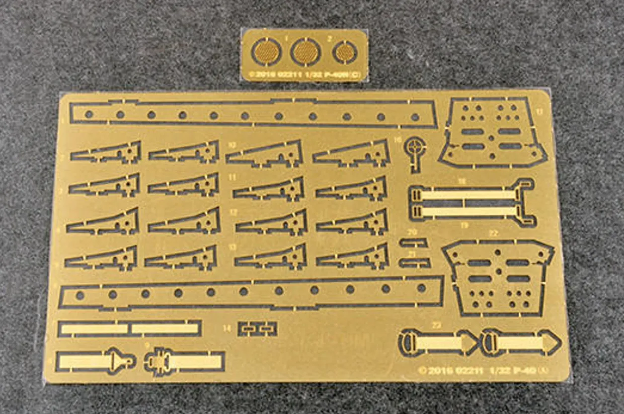 Trumpeter 1/32 Curtiss P-40M Warhawk