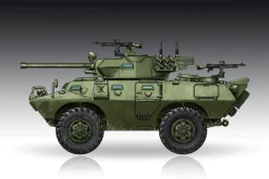 Trumpeter 1/72 LAV-150 APC with 90mm Mecar Gun