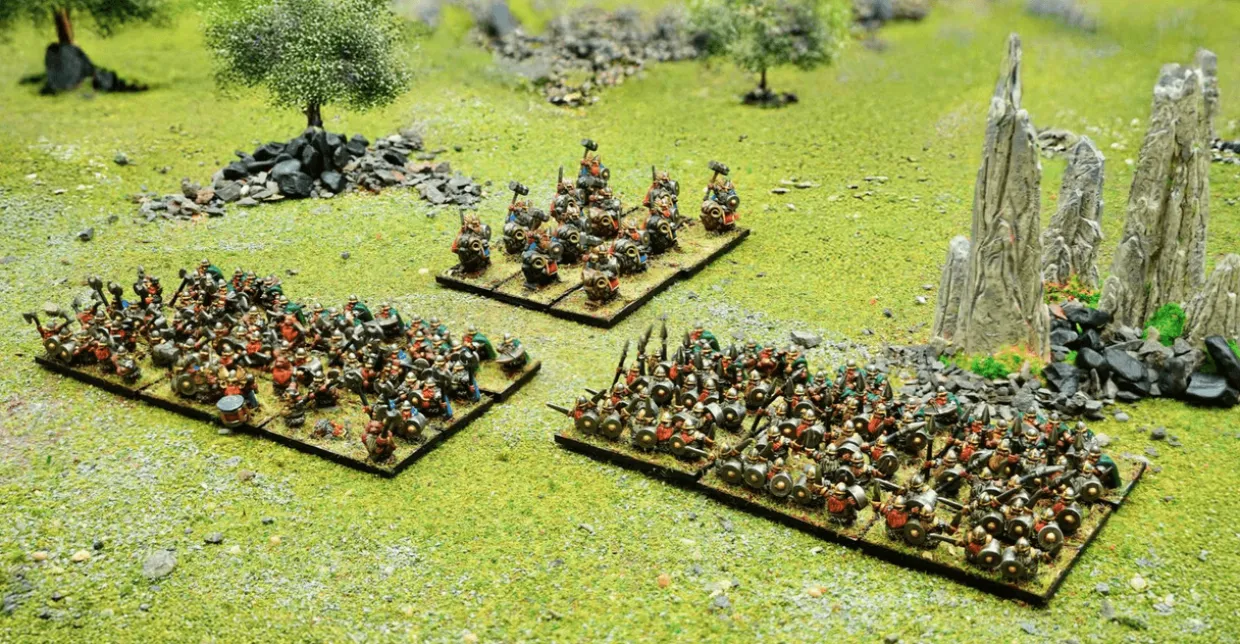 Wargames Atlantic 10mm Grand Battle Scale - Classic Fantasy Battle Dwarven Host