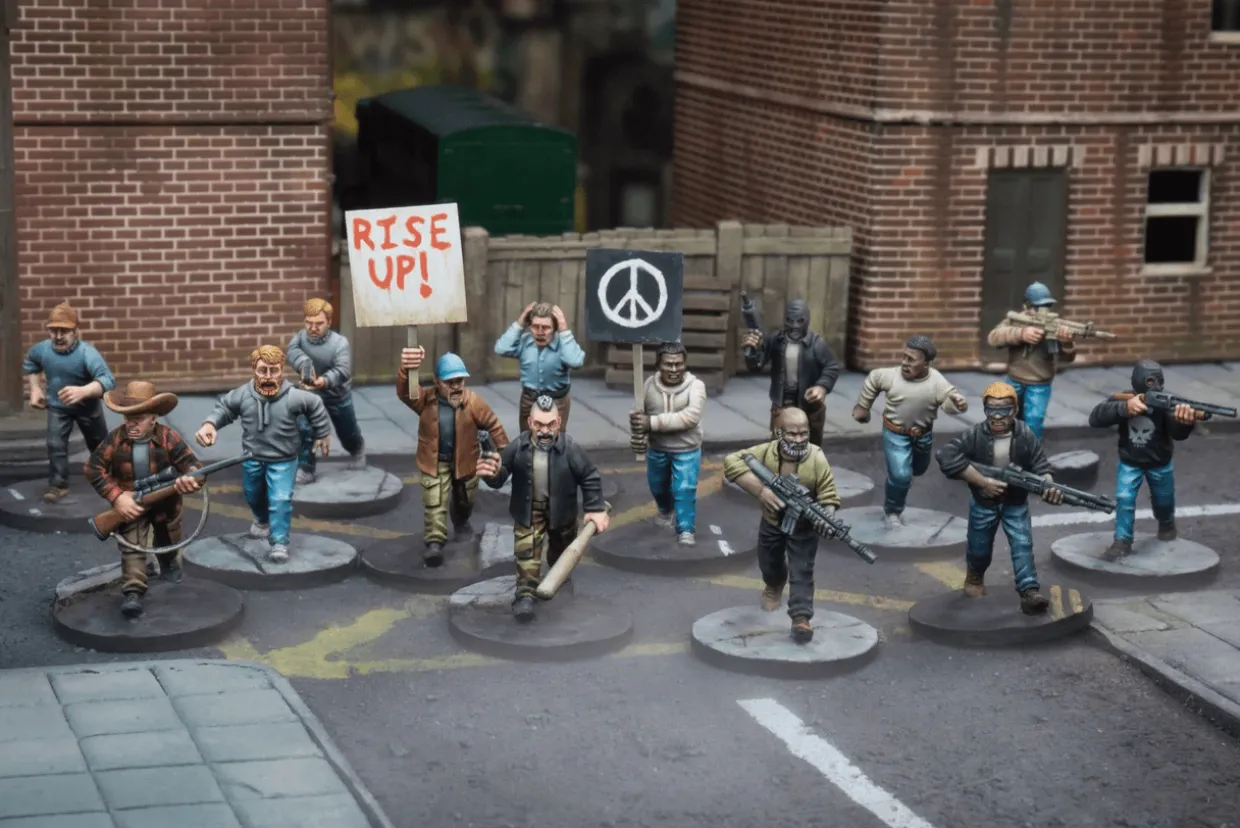 Wargames Atlantic 28mm Pulp Adventure - Civilians and Survivors Set 1 - Men