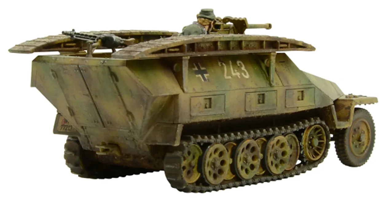 Warlord Games 28mm Bolt Action - German Forces - Sd.Kfz.251/7 Ausf.D Pionerwagen Half-Track